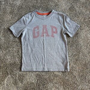 Gap Gray and Orange Short Sleeve Tee Size S